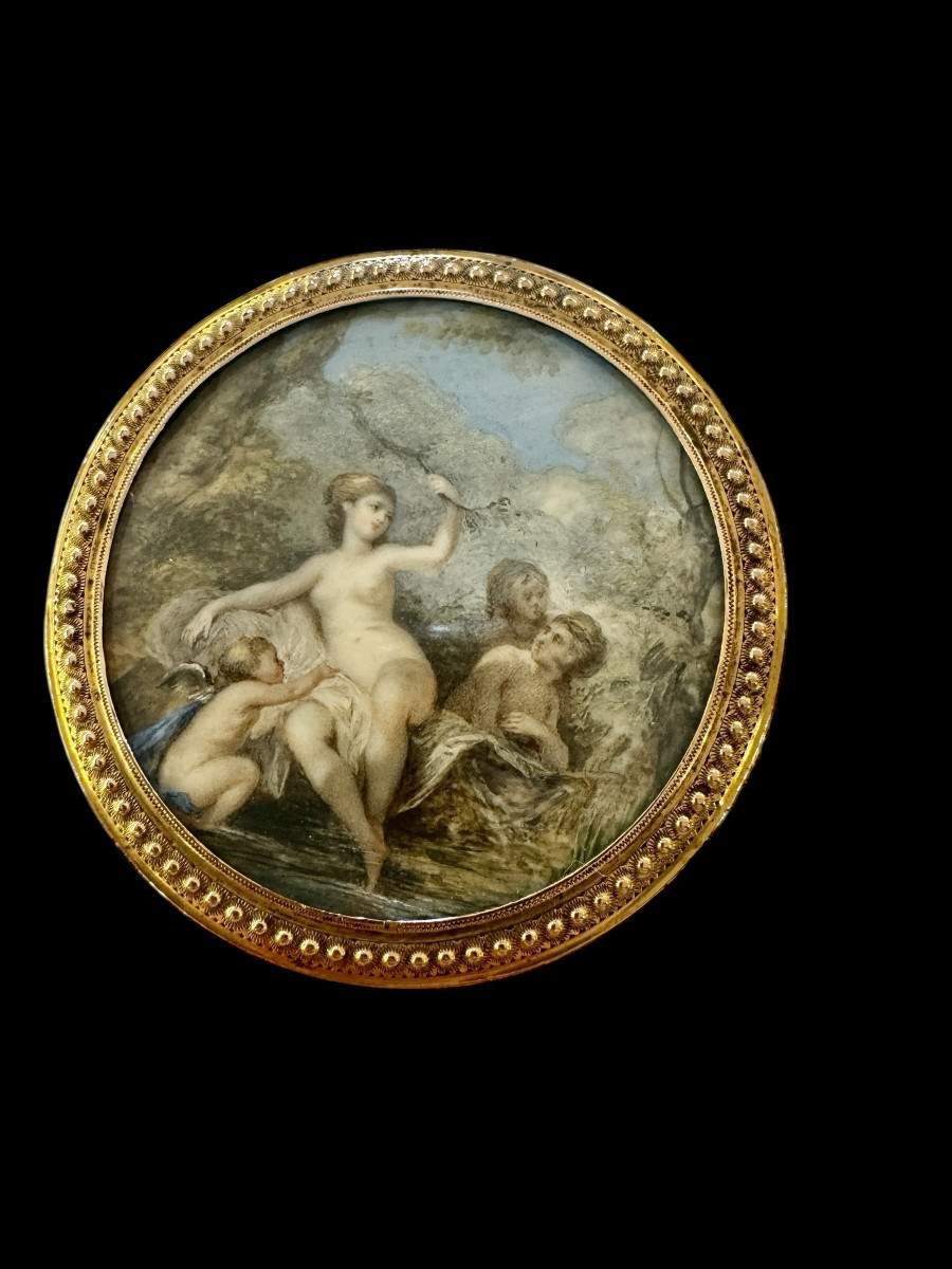 Le Bain De Venus : Boite En écaille Et Or Du XVIII ème Siècle Le Bain De Venus : Boite En écaille Et Or Du XVIII ème Siècle