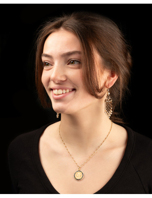 Médaille Religieuse émail Perles Fines Et Sa Chaine
