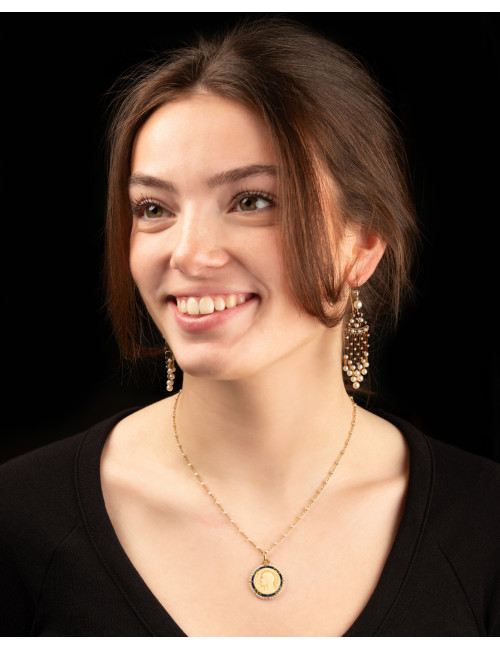Médaille Religieuse émail Perles Fines Et Sa Chaine