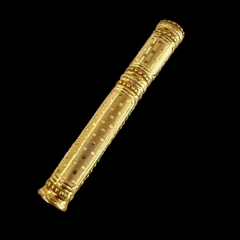 Etui à Cire De Dame En Or,...