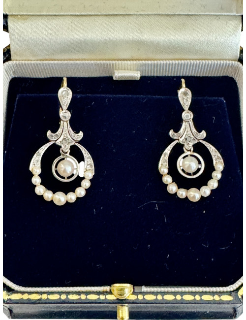 Paire De Pendants d'Oreilles En Or, Platine, Diamants Et Perles Fines