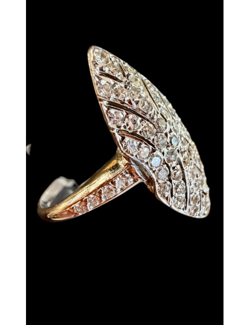 Bague  Marquise en or et. diamants vers 1930