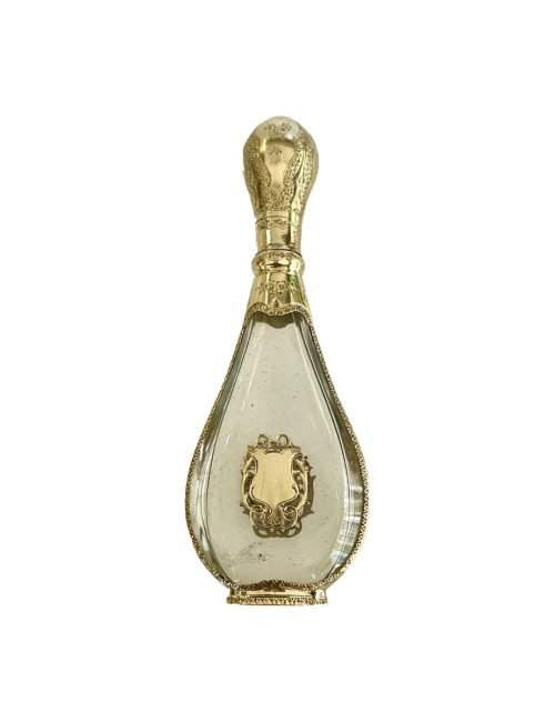 Perfume bottle in crystal and gold